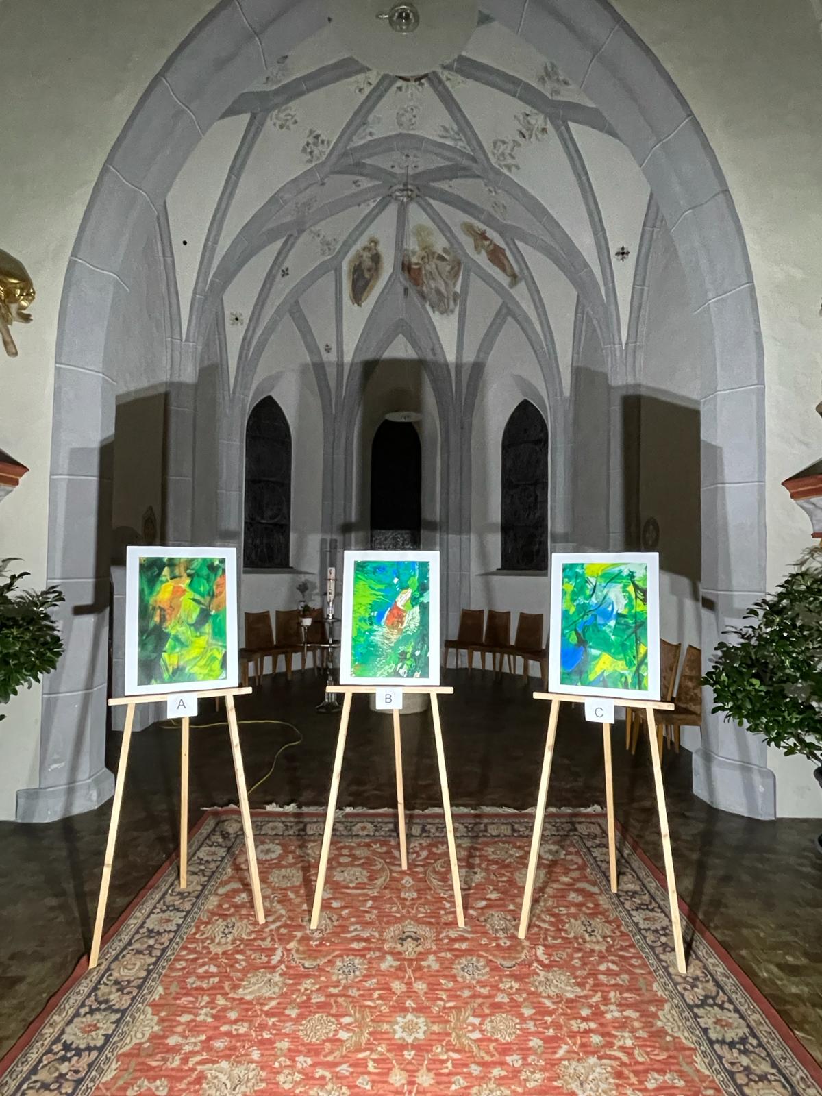 F&uuml;r die Bausteinaktion stehen 3 Motive als Druck zur Auswahl. Foto: Pfarre St. Johann i.W.