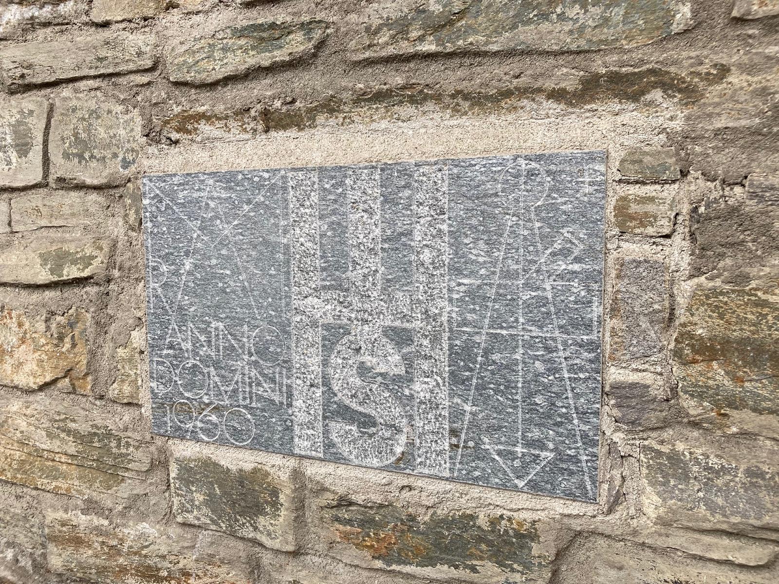 Der Grundstein zum Kirchenneubau 1960. Foto: Stangl