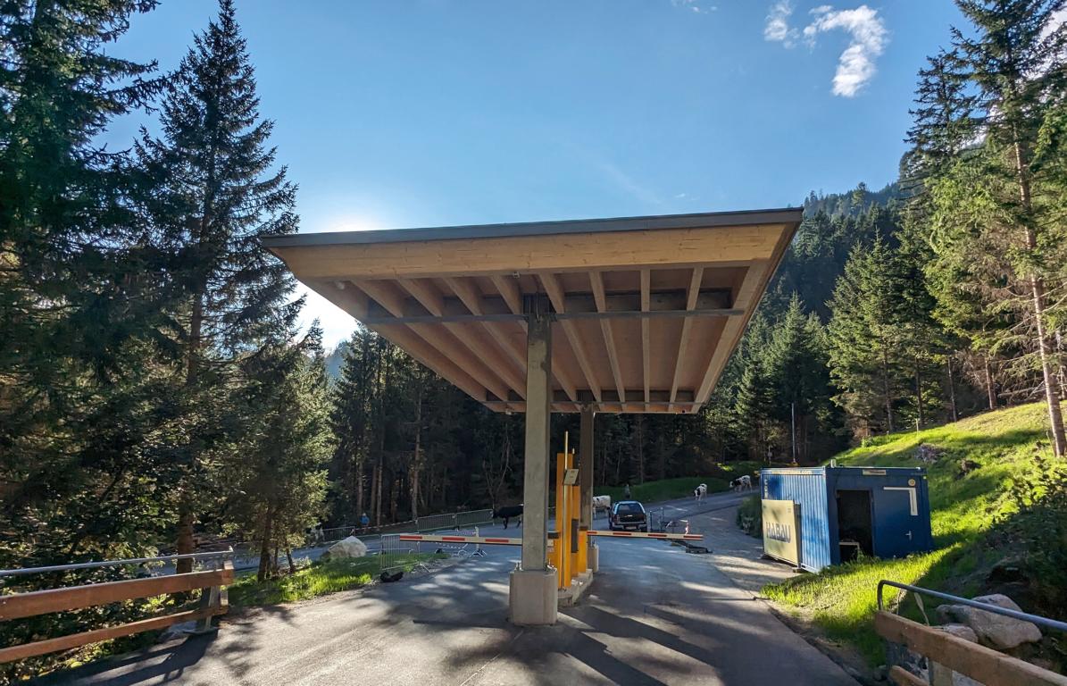 Die neue Mautstation an der Zettersfeldstra&szlig;e in Thurn, Foto: Knorr
