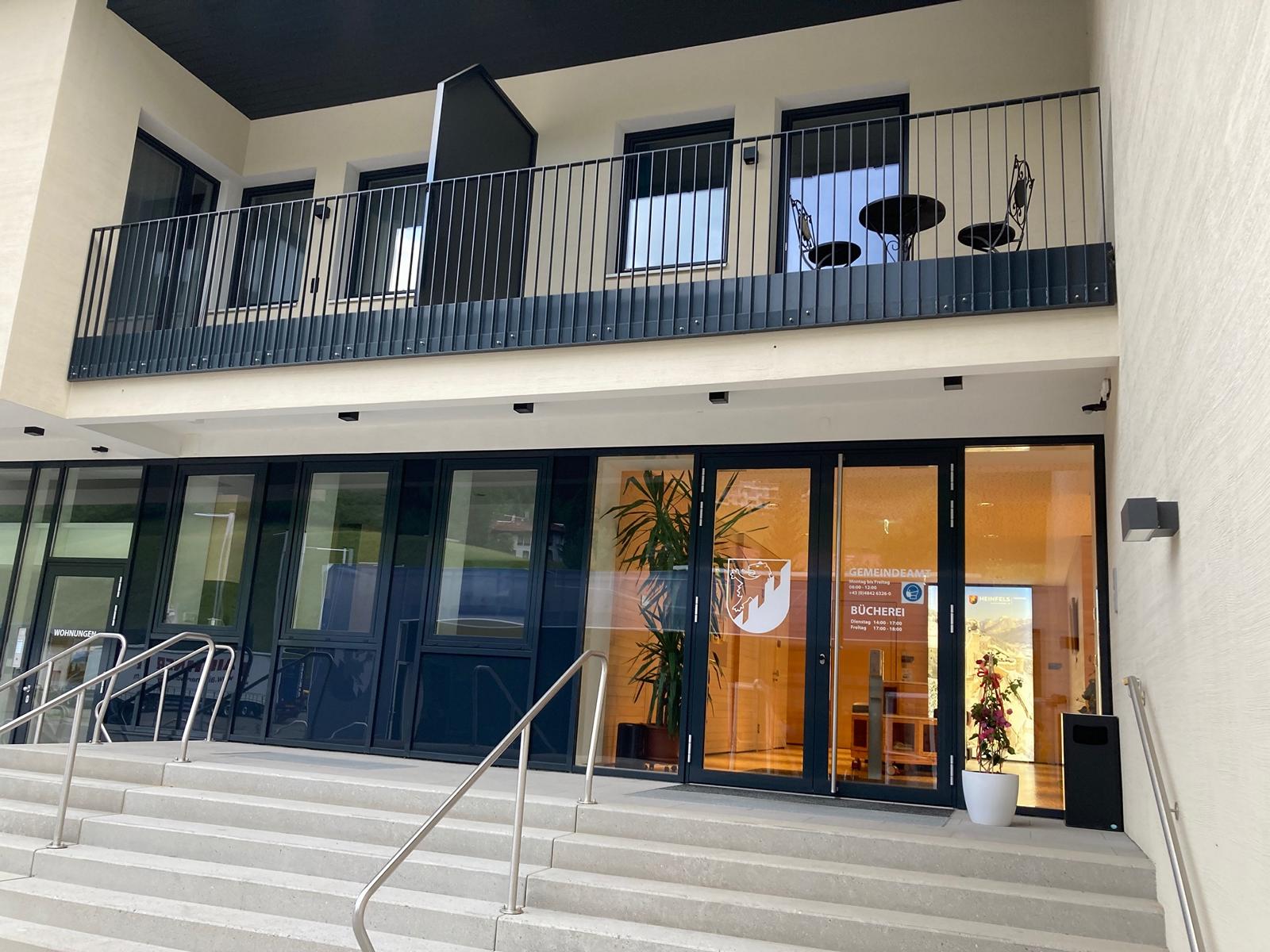 Auch die B&uuml;cherei ist nun im Gemeindehaus untergebracht. Foto: Stangl