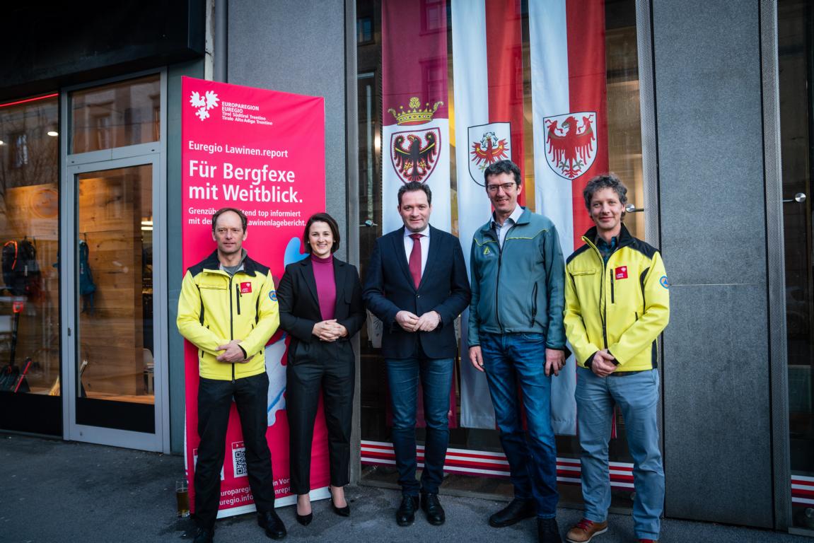 Patrick Nairz (LWD), LRin Astrid Mair, BM Norbert Totschnig, Gebhard Walter (WLV), Christoph Mitterer (LWD), Foto: Tiroler VP