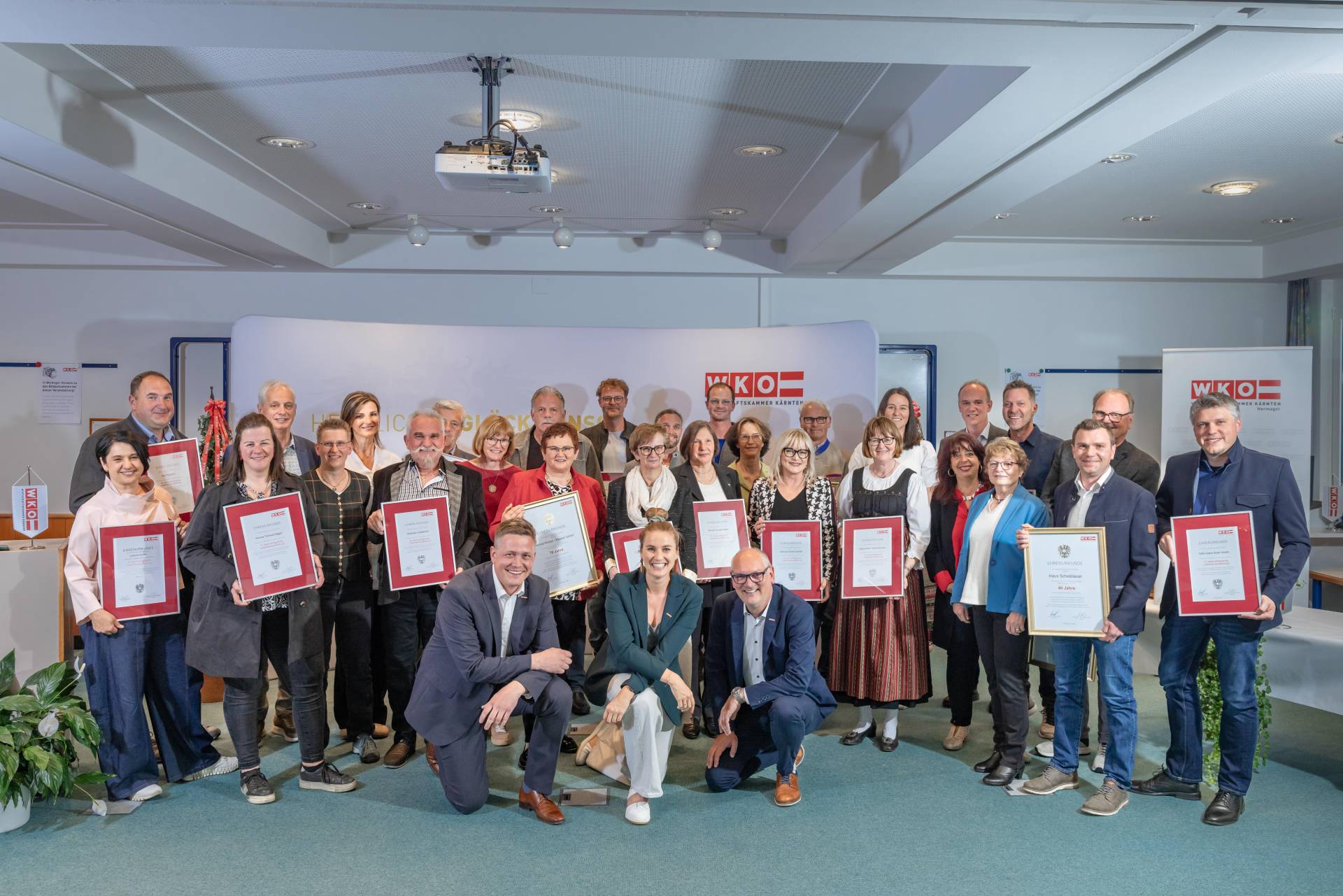 Insgesamt 23 Betriebe bringen es auf 520 Jahre Erfahrung im Unternehmertum. Foto: Achim Mandler