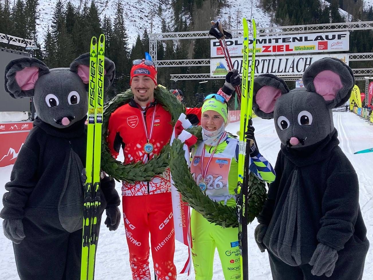 Die Schnellsten &uuml;ber 42 Kilometer Klassik: Lorenzo Busin (ITA) und Oona Kettunen (FIN). Foto: Stangl