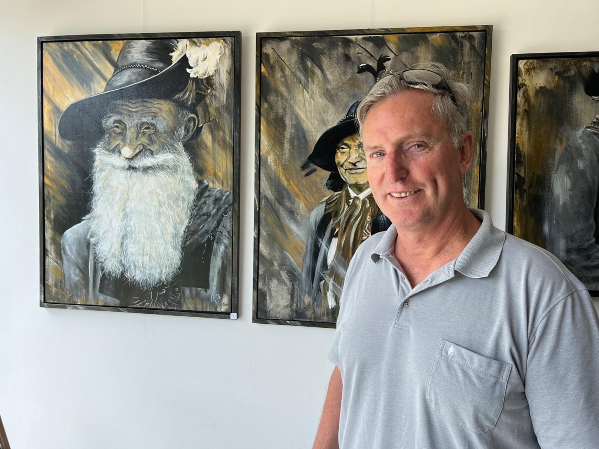 "Eindr&uuml;cke" K&uuml;nstler Alexander Holaus stellt in Kals aus