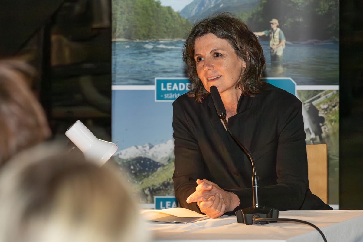 Interview: Angelika Rainer - Zwischen Musik und Lyrik