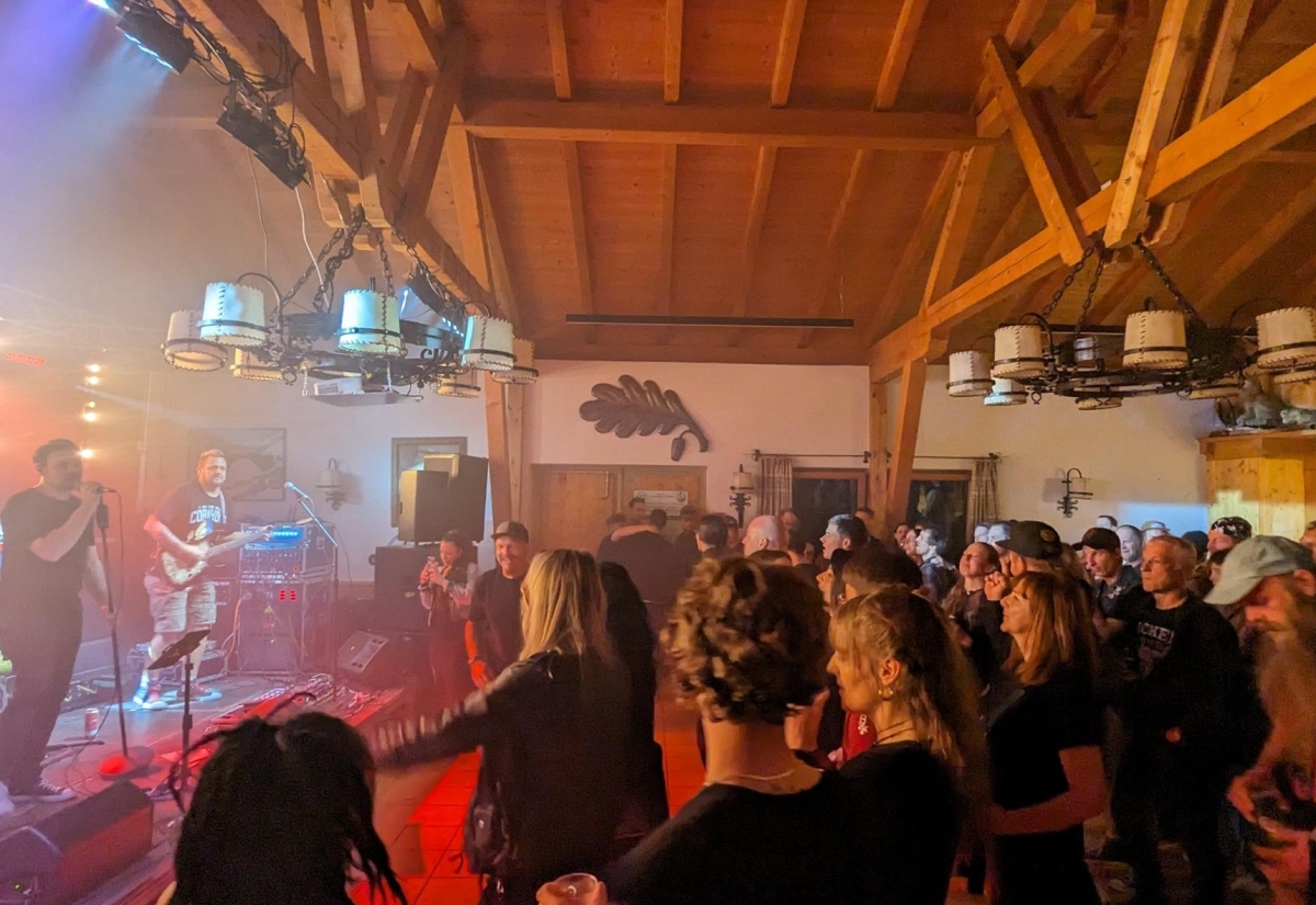 Osttirols Rockszene sorgt f&uuml;r ausverkauftes Festival