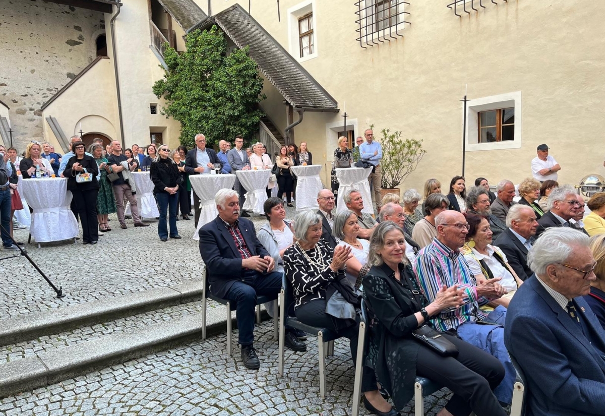 Ausstellung "Sammlerleben" auf Schloss Bruck