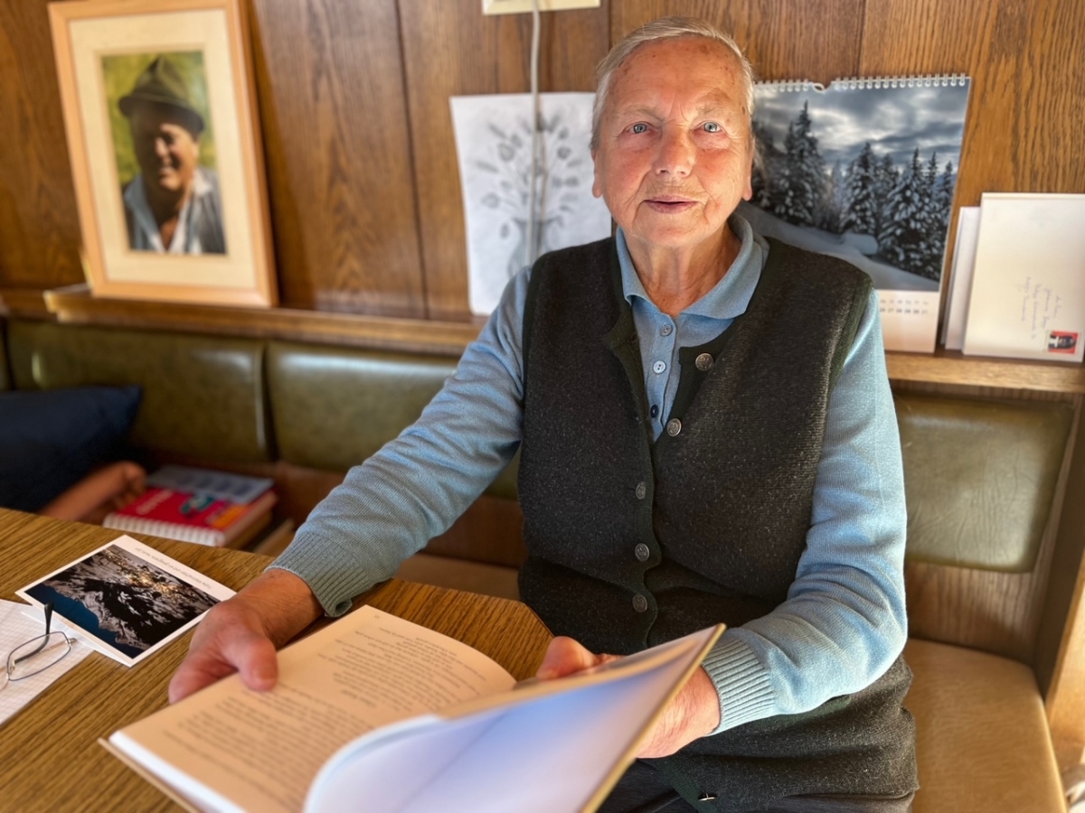 Theresia K&ouml;ll schreibt &uuml;ber karges Leben und starke Leute