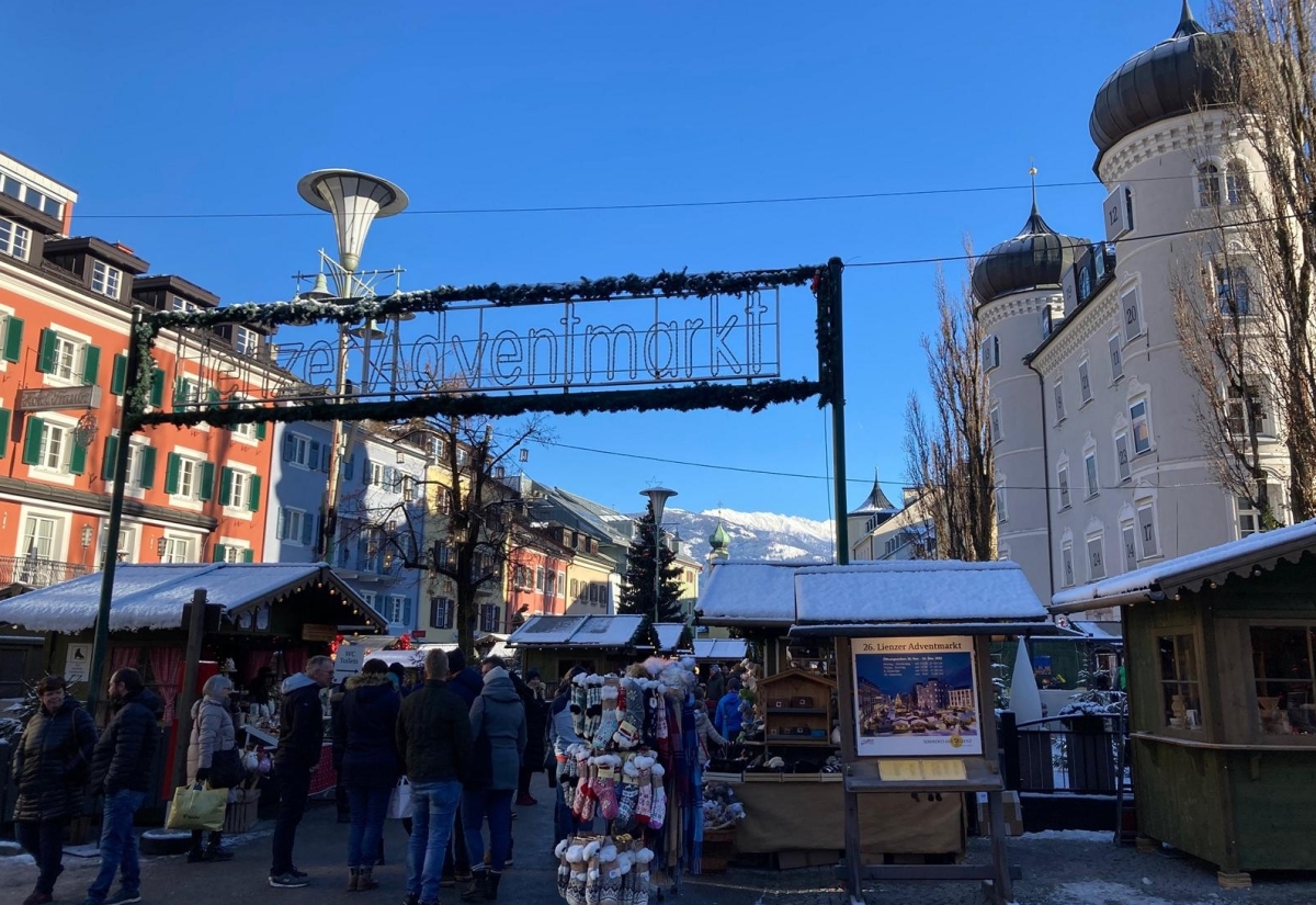 Osttiroler Handel mit Weihnachtsgesch&auml;ft zufrieden