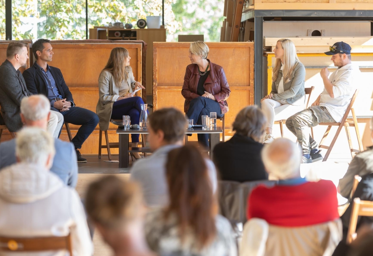Podiumsdiskussion: Zukunft des Arbeitsmarktes