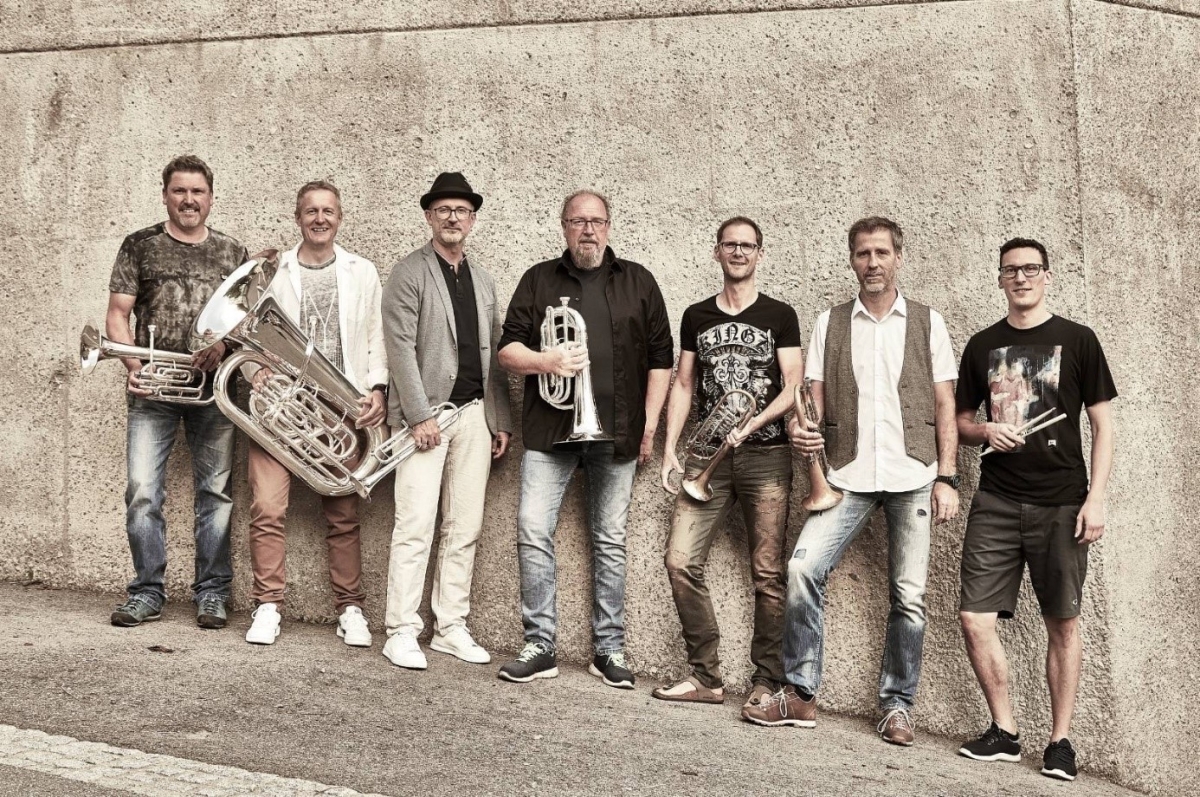 &bdquo;&Uuml;berMUT&ldquo; Tour  - 30 JAHRE ANRAS BRASS