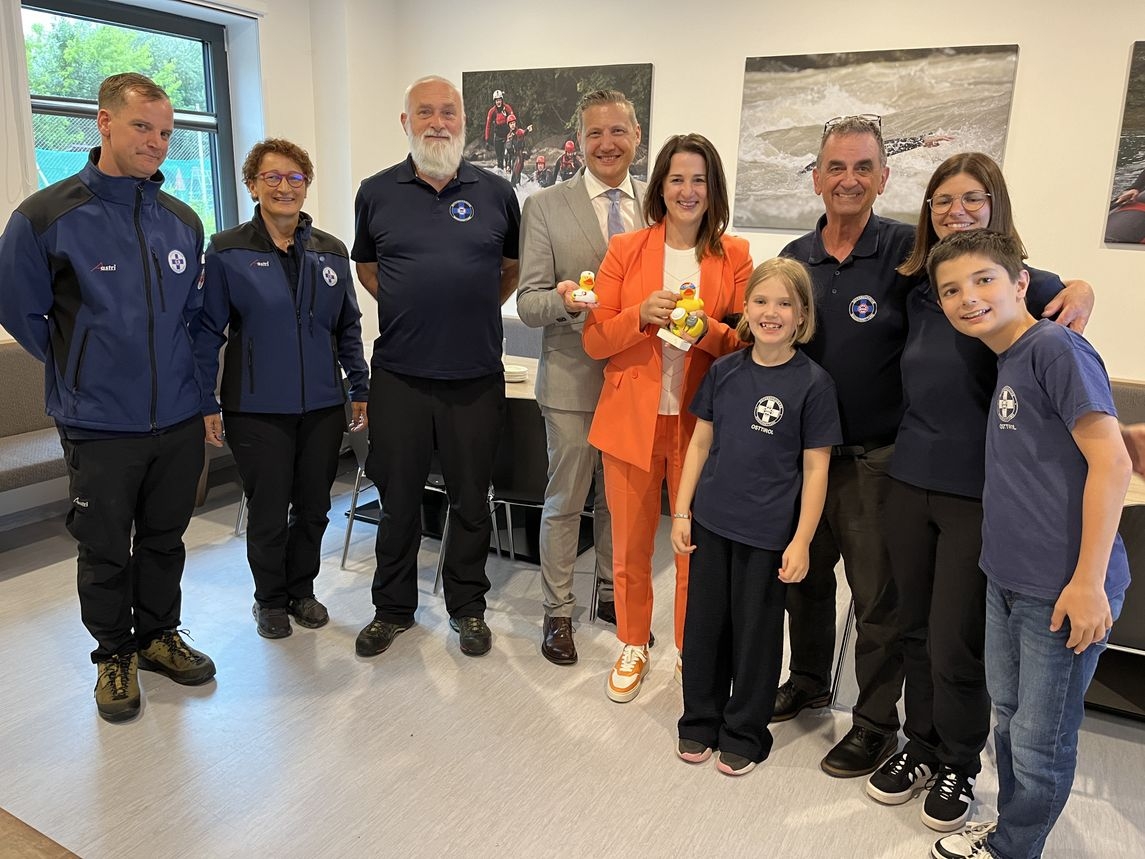 Sicherheitslandesr&auml;tin besuchte Osttiroler Wasserrettung