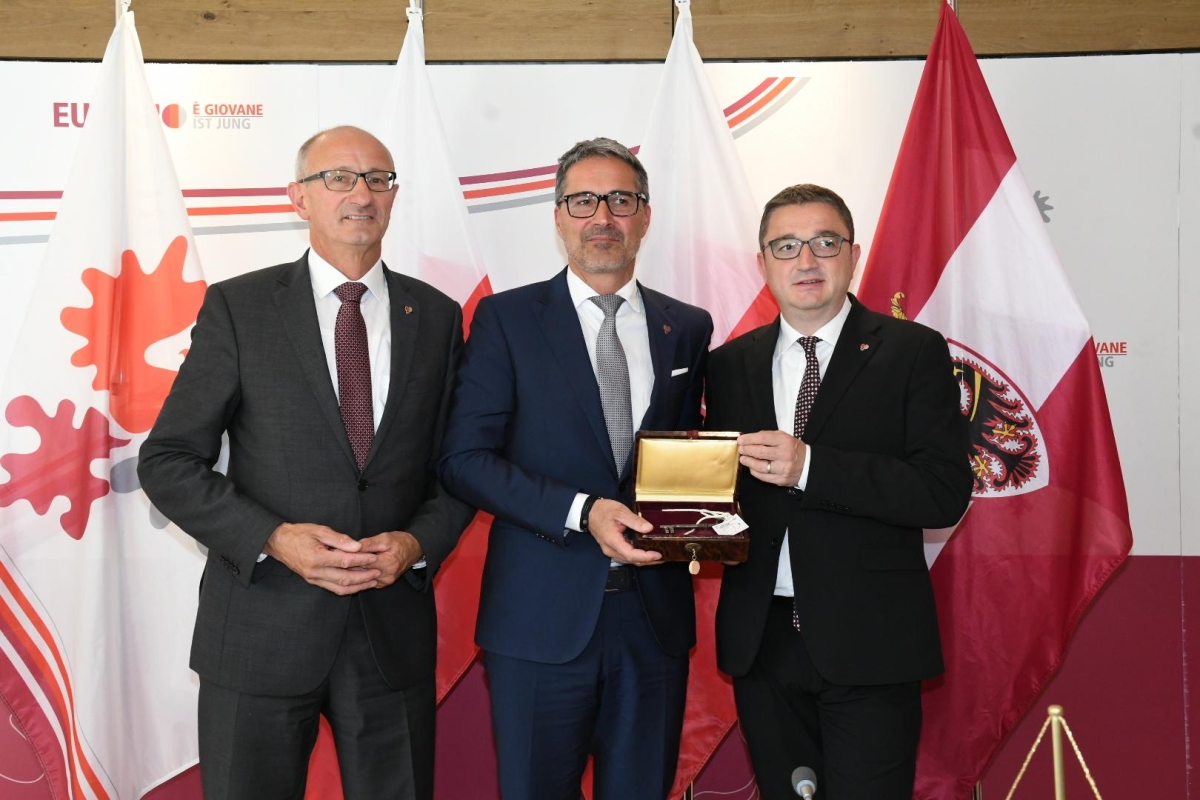  S&uuml;dtirol &uuml;bernimmt Euregio-Pr&auml;sidentschaft