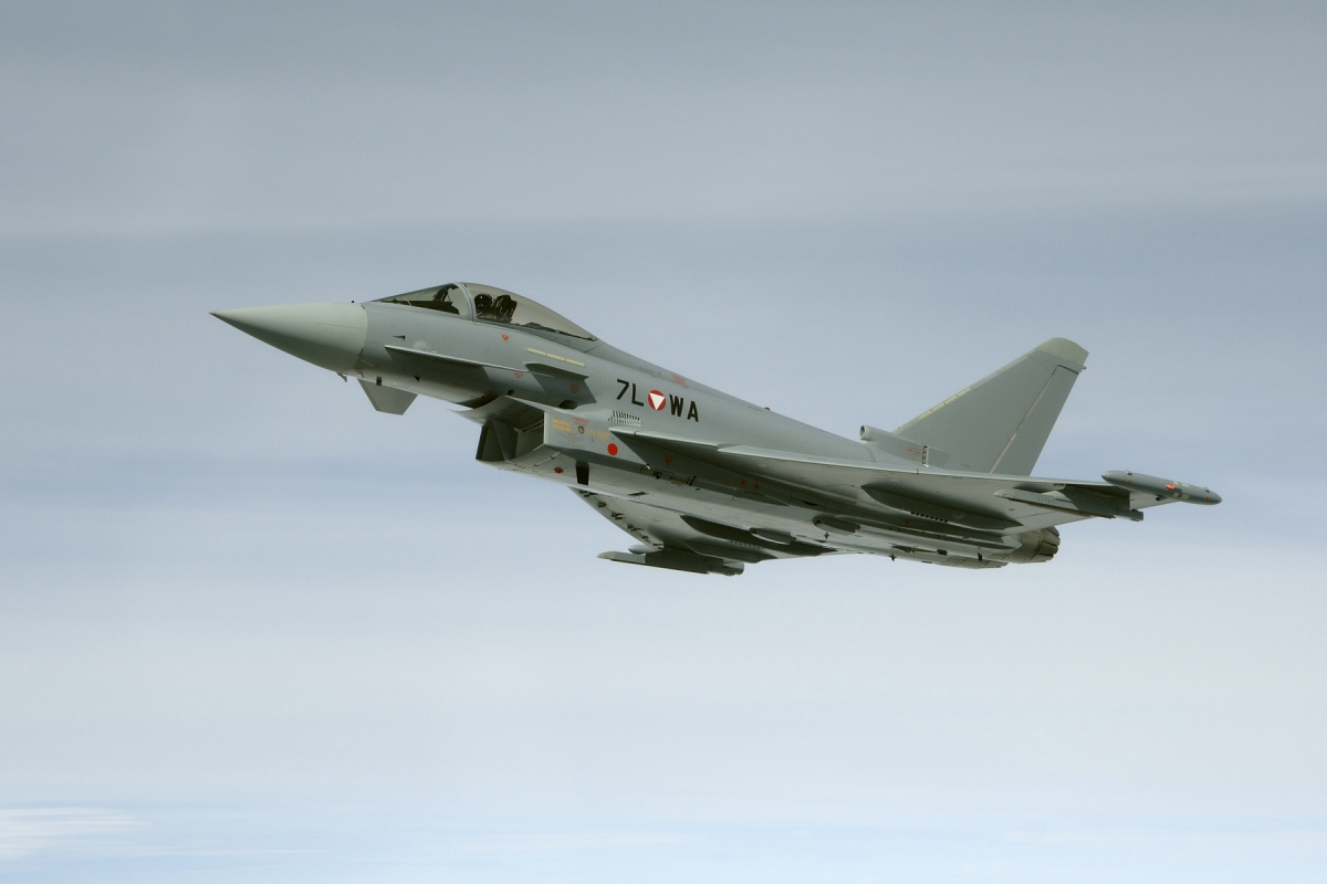 Flugtraining mit &Uuml;berschallgeschwindigkeit