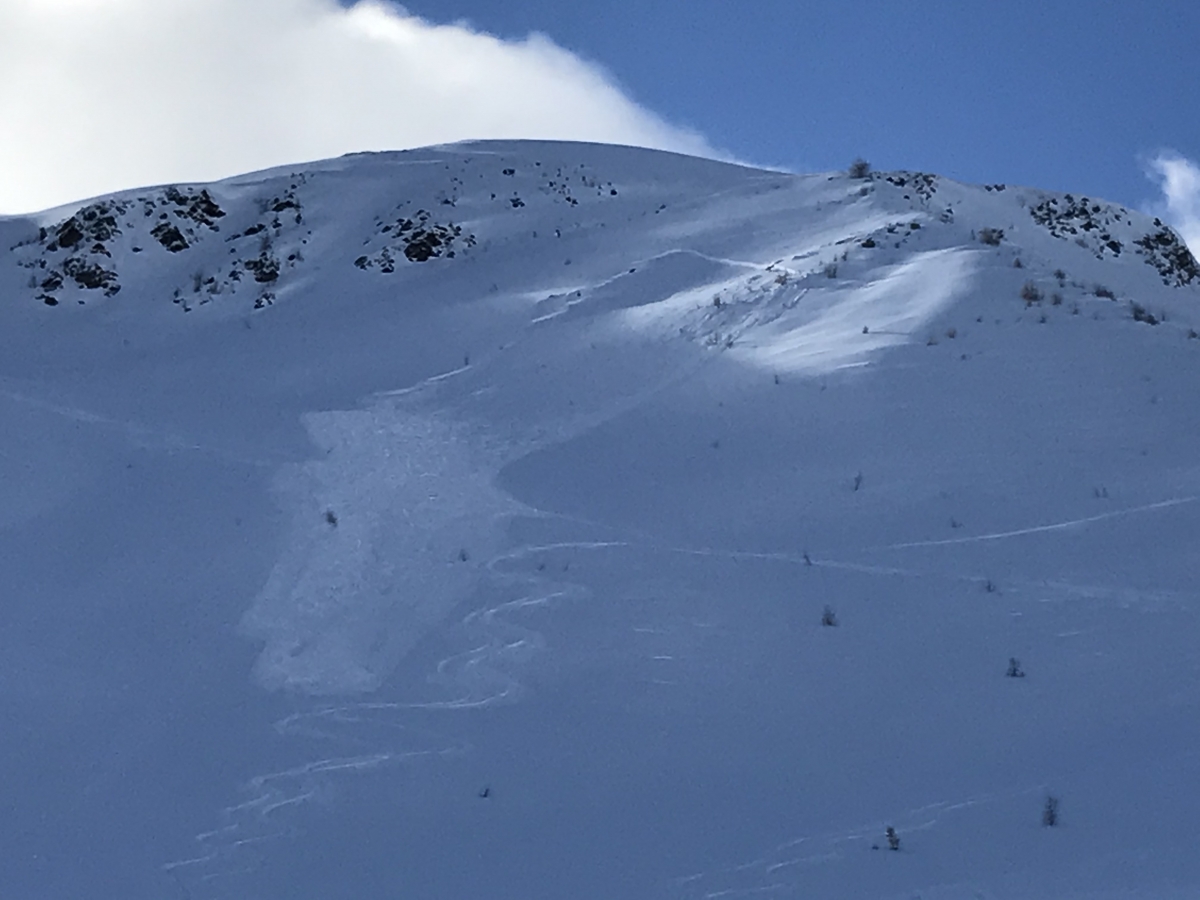 Lawinenabgang auf der Sch&ouml;nbergspitze im Bezirk Lienz