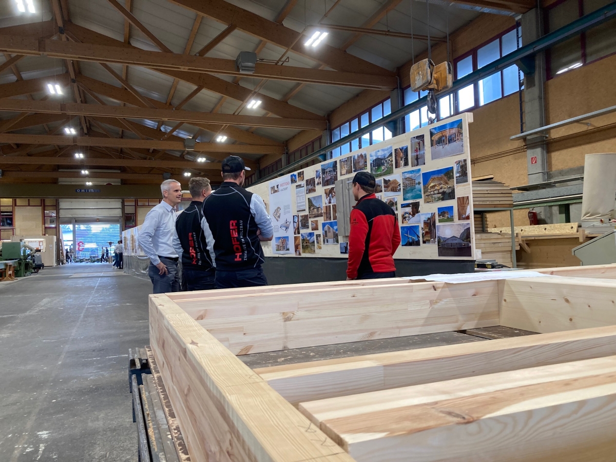 Tag der Offenen T&uuml;r bei Holzbau Hofer in Nikolsdorf