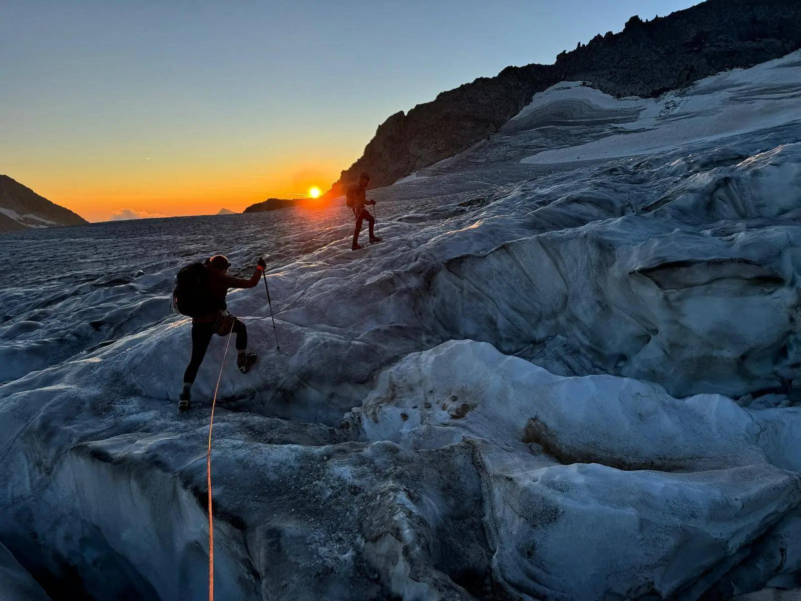 Sonnenaufgang am Großvenediger Foto: Alpenverein/Ramona Schmidmeier