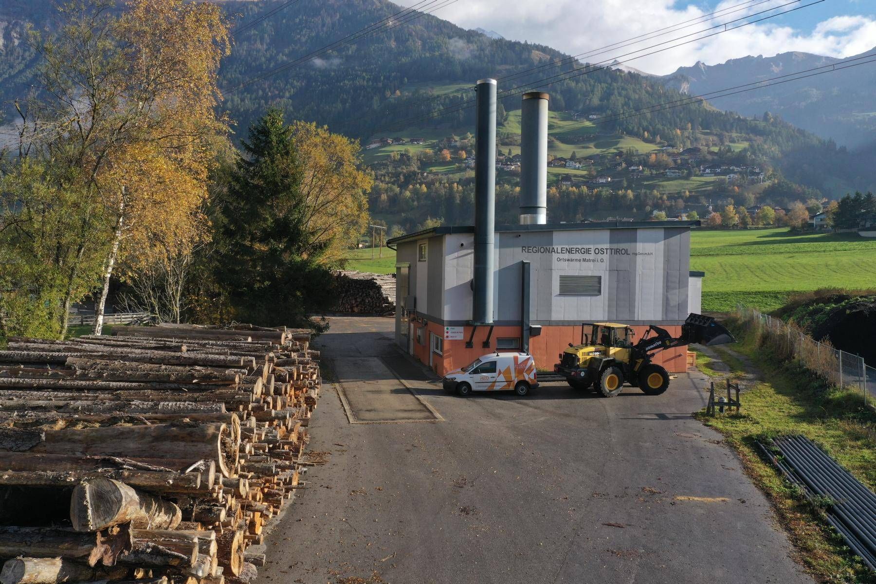 Heizwerk Matrei mit Holzerlager der Regionalenergie Osttirol, Foto: REO