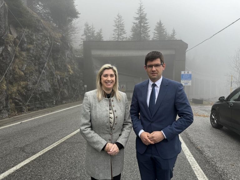 Offizielles &bdquo;Pl&ouml;ckenpass-Treffen&ldquo; auf K&auml;rntner Seite