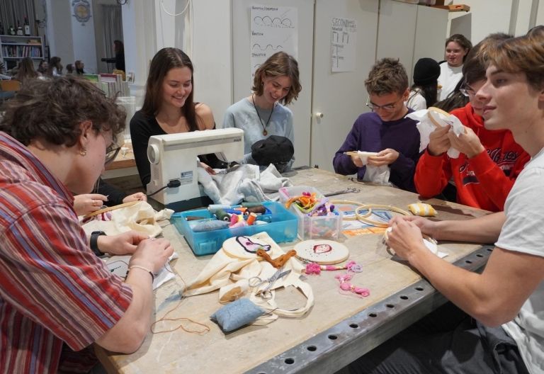 Nachhaltig chic: Kleidertausch-Party in Lienz