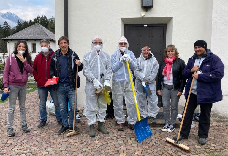 Fledermaus-Wochenstube in Amlacher Kirche ges&auml;ubert