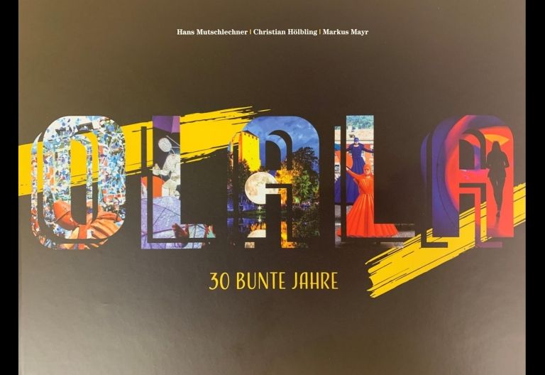 OLALA f&uuml;rs B&uuml;cherregal 