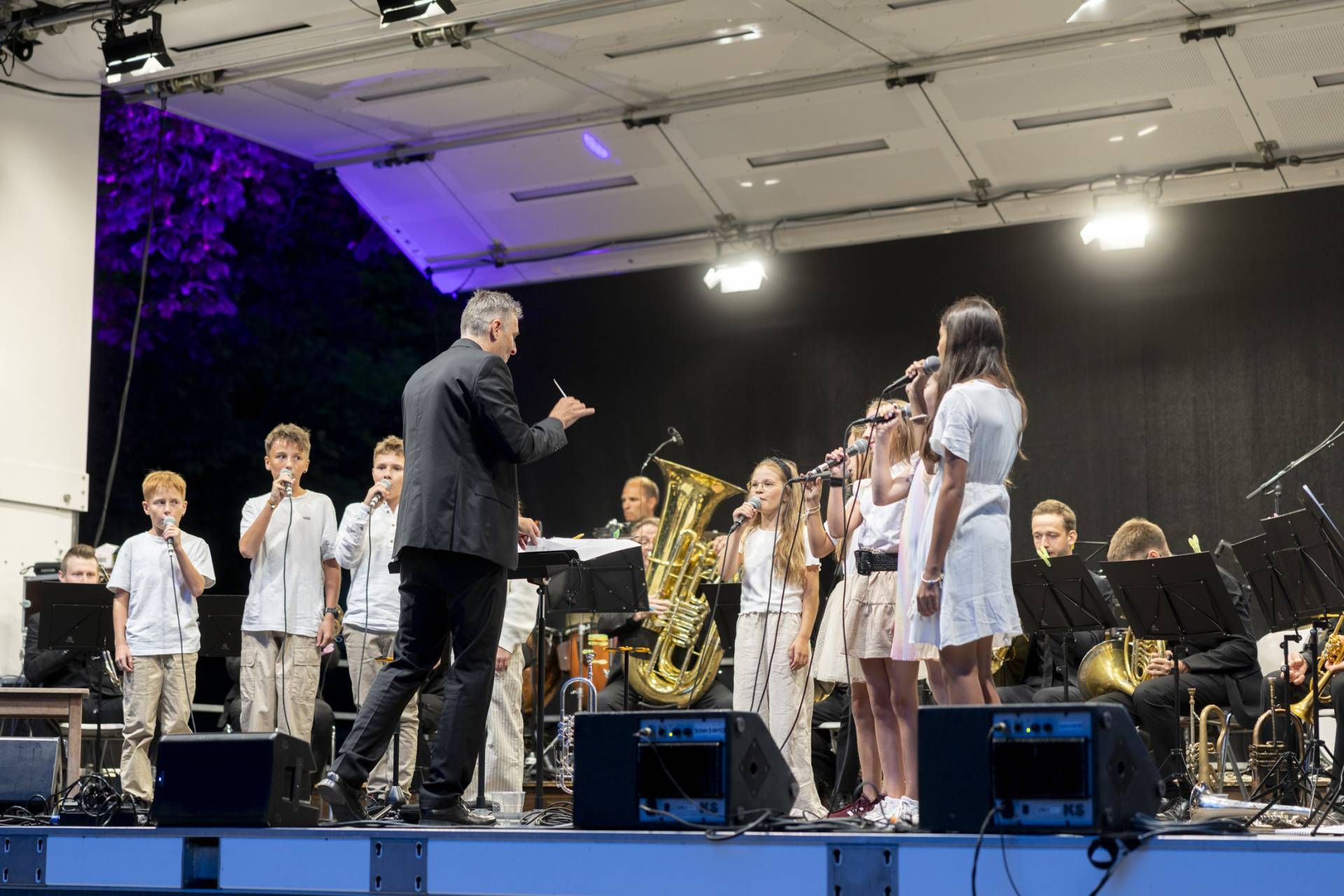 Der Kinderchor HarmonyX verzauberte mit "Let it go". Foto: Lions/Martin Lugger