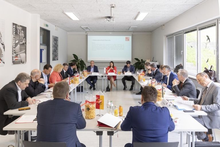 L&auml;nder vernetzen sich im Katastrophenmanagement 