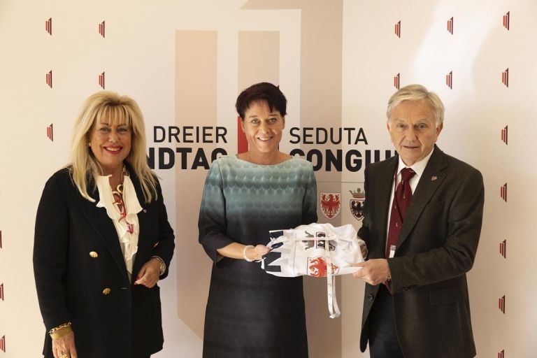 Dreierlandtag feiert 30 Jahre und Vorsitz&uuml;bergabe in Alpbach