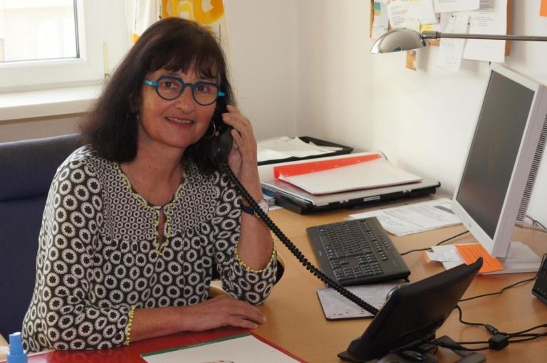 Mehr Menschen wenden sich an Telefonseelsorge 142