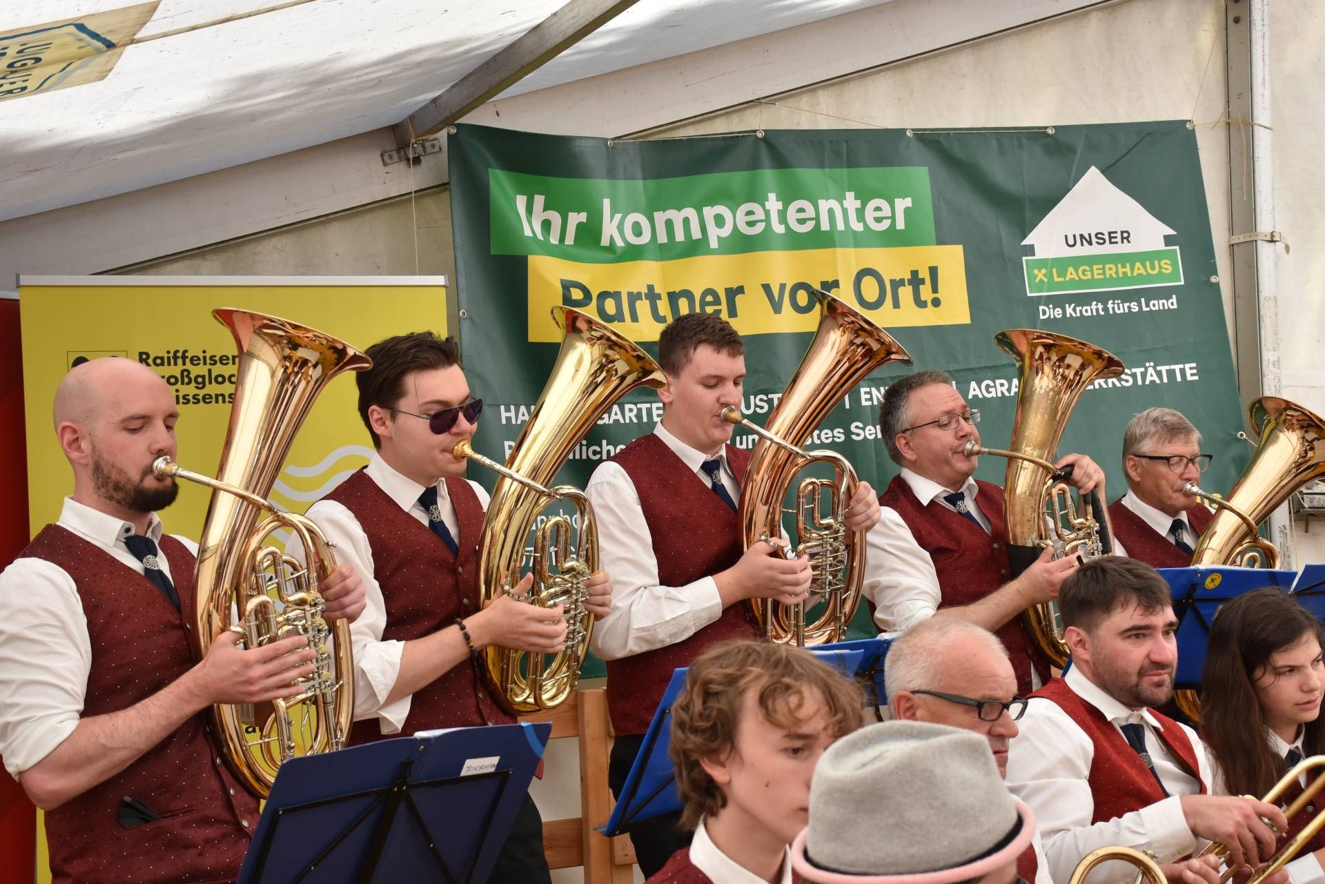 Die Stadtkapelle Tulln spielte zum Fr&uuml;hschoppen auf.