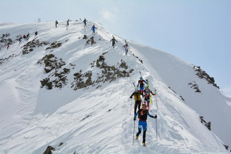 Skitouren-Spektakel am Stallersattel