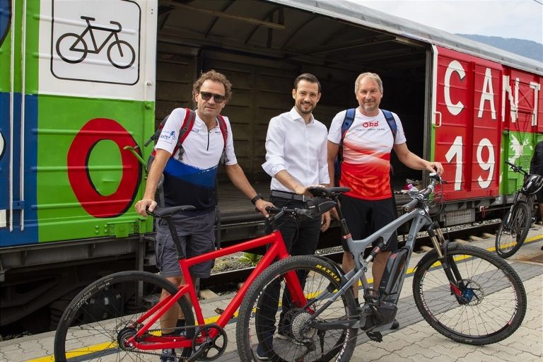 Radtransport mit der Bahn auch im K&auml;rntner Gailtal