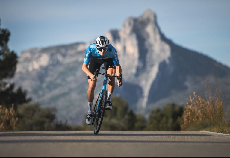 Gall misst sich in Frankreich mit Evenepoel und Roglič
