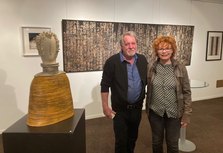 Radierungen und Keramik in der Dolomitenbank-Galerie Lienz