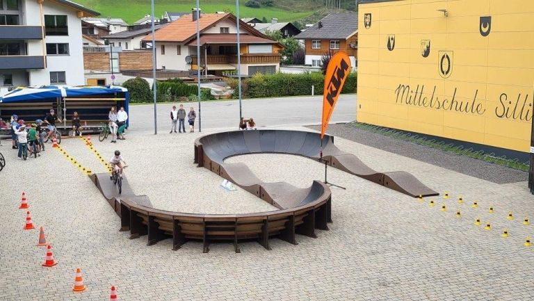 Mittelschule Sillian radelt aufs Stockerl