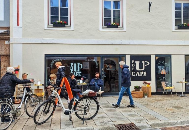 Pop-up Caf&eacute; in Lienz er&ouml;ffnet
